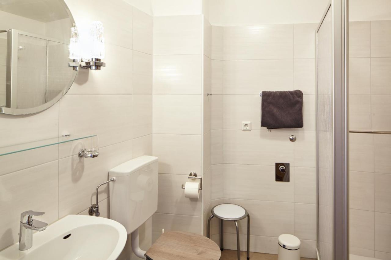 Mendgen Mit Panoramablick Апартаменты *